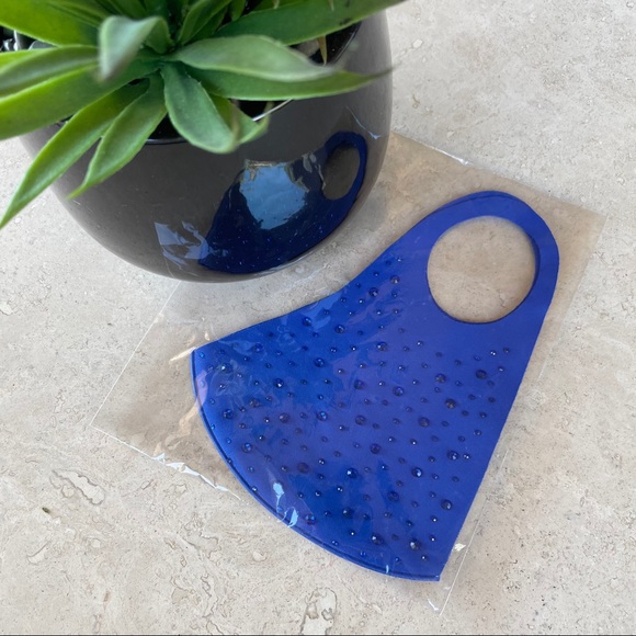 💥Make An Offer💥 *NIB* Rhinestone Mask - Picture 5 of 5